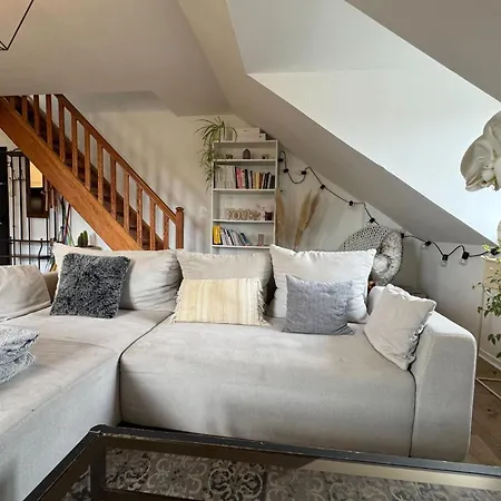 Spacious Duplex In The Heart Of Διαμέρισμα Καν
